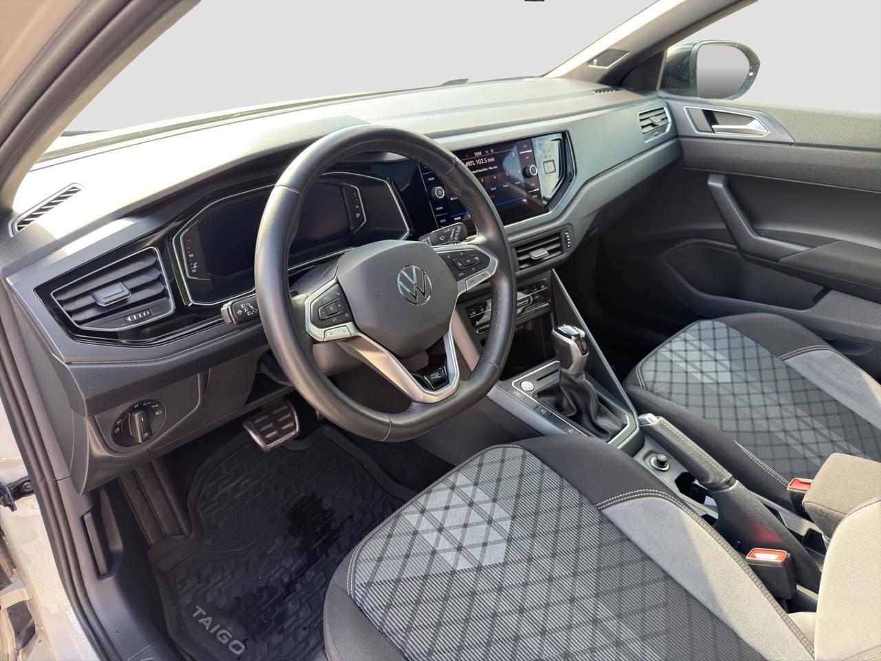 VOLKSWAGEN Taigo 1.5 TSI ACT 150 CV DSG R-Line