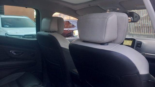 RENAULT Scenic Scénic Blue dCi 120 CV EDC Initiale Paris