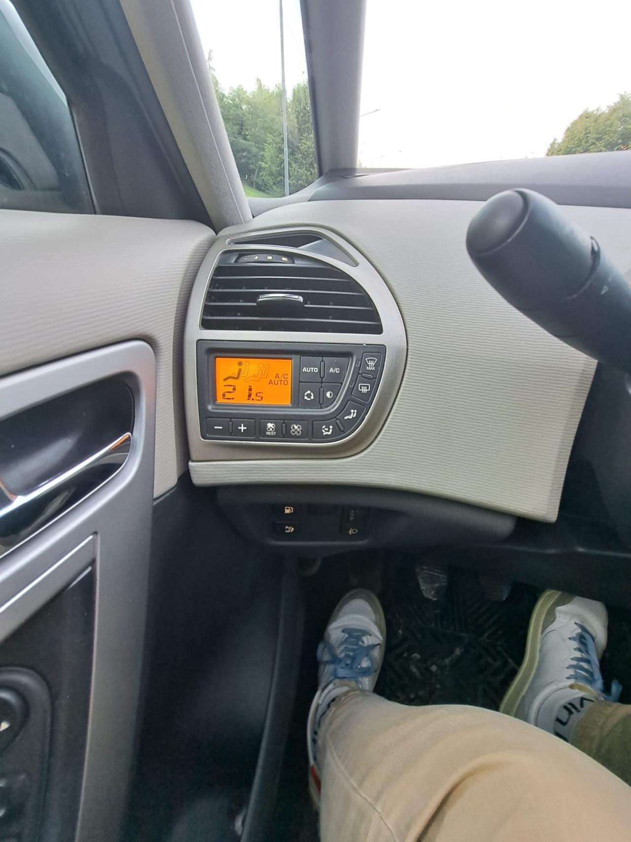 Citroen C4 Picasso 1.6 HDi 110 FAP CMP6 Exclusive
