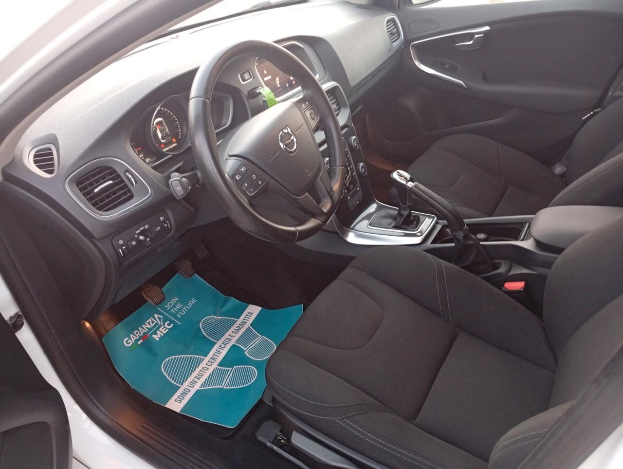 Volvo V40 D2 Business