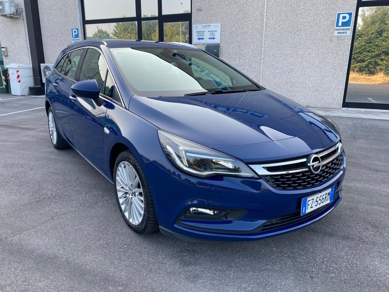 Opel Astra 1.6 136CV aut. Sports Tourer Innovation