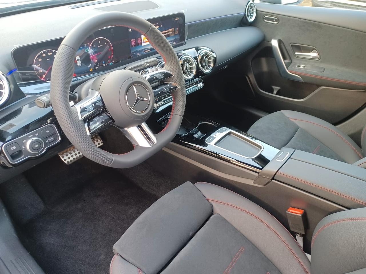 Mercedes-benz A 200 d Automatic AMG Line Premium
