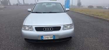 Audi A3 1.9 TDI/130 CV cat 5p. Ambiente neopatentati
