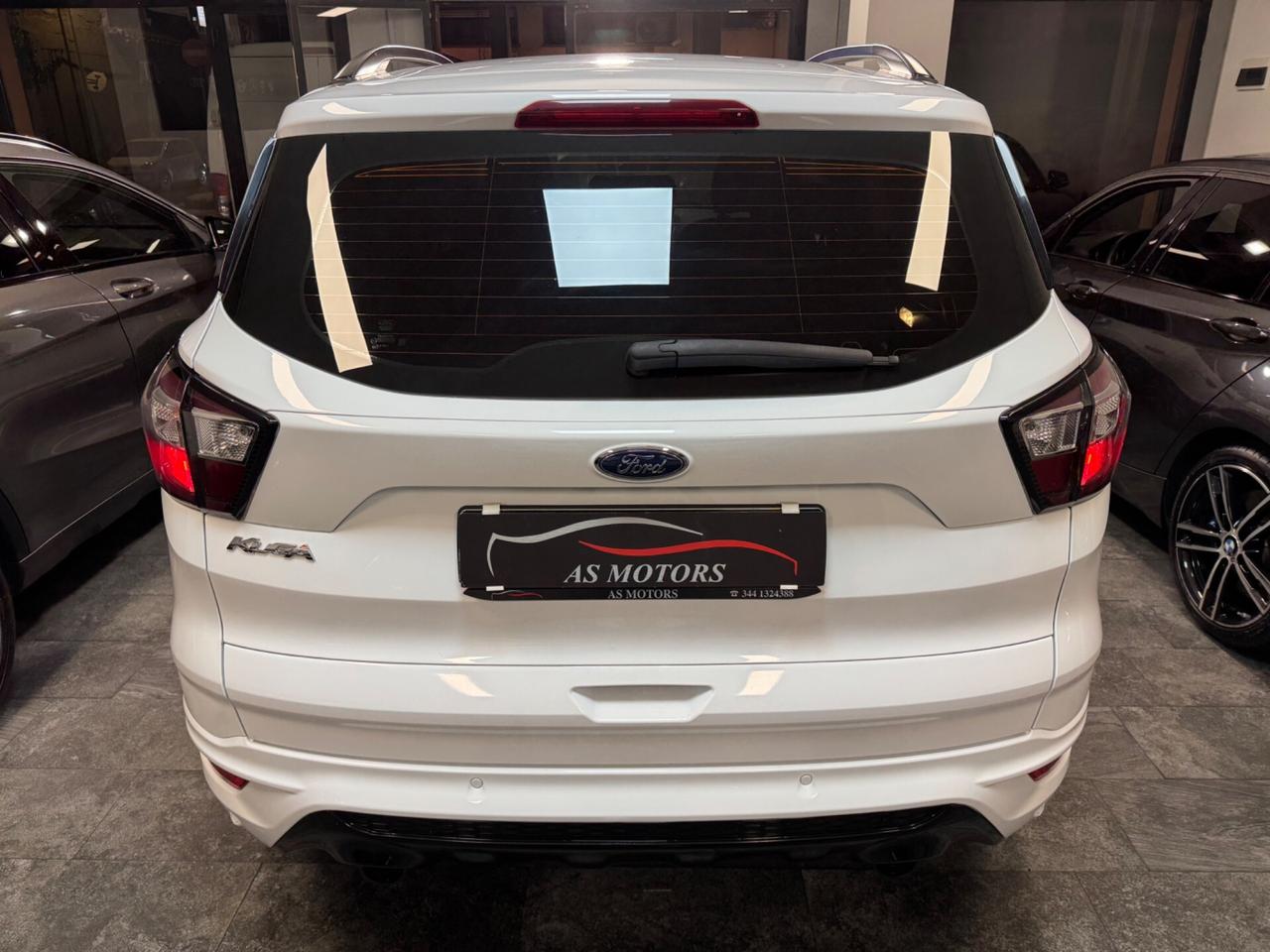 Ford Kuga 1.5 TDCI 120 CV S&S 2WD ST-Line