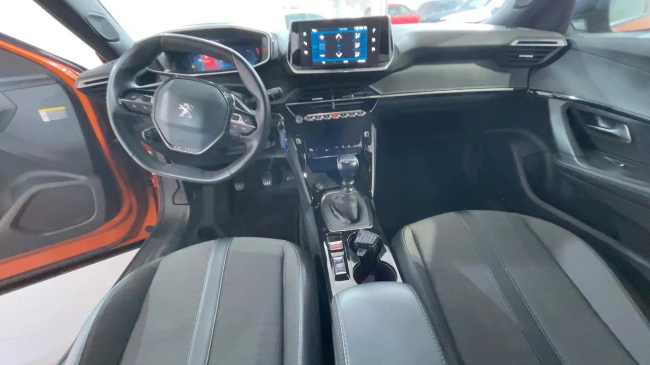 Peugeot 2008 PureTech 100 S&S Allure