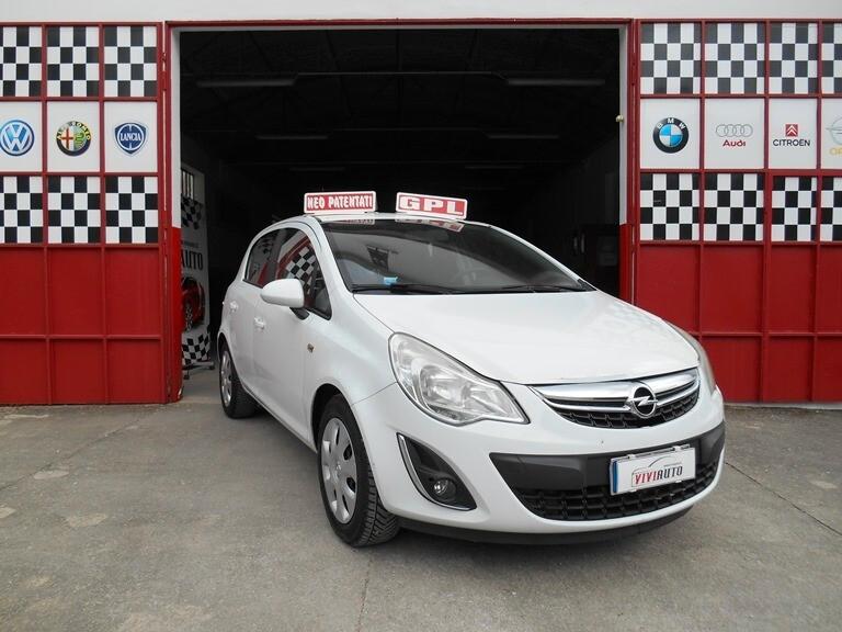 Opel Corsa 1.2 85CV 5 porte GPL NEOPATENTATI