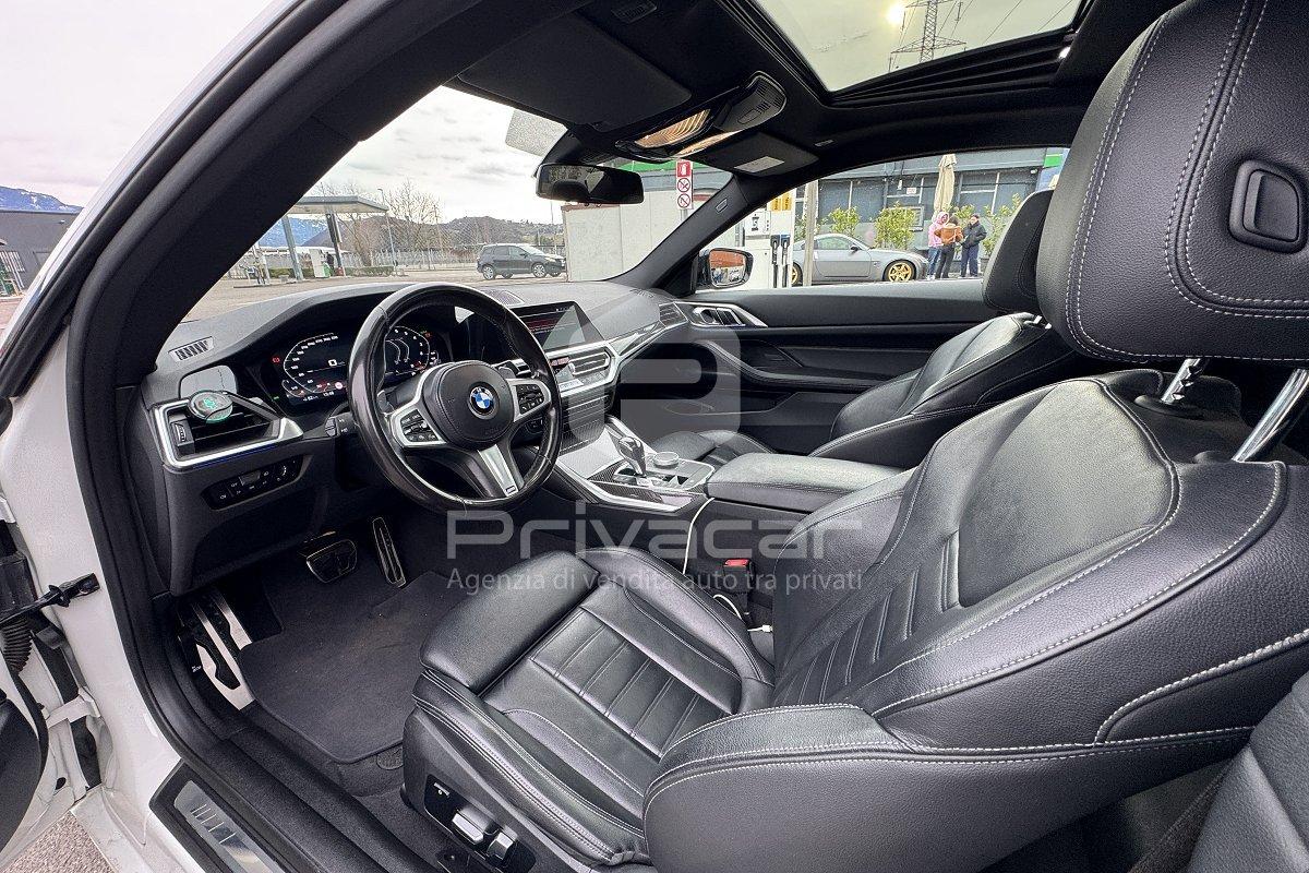 BMW M440i 48V xDrive Coupé