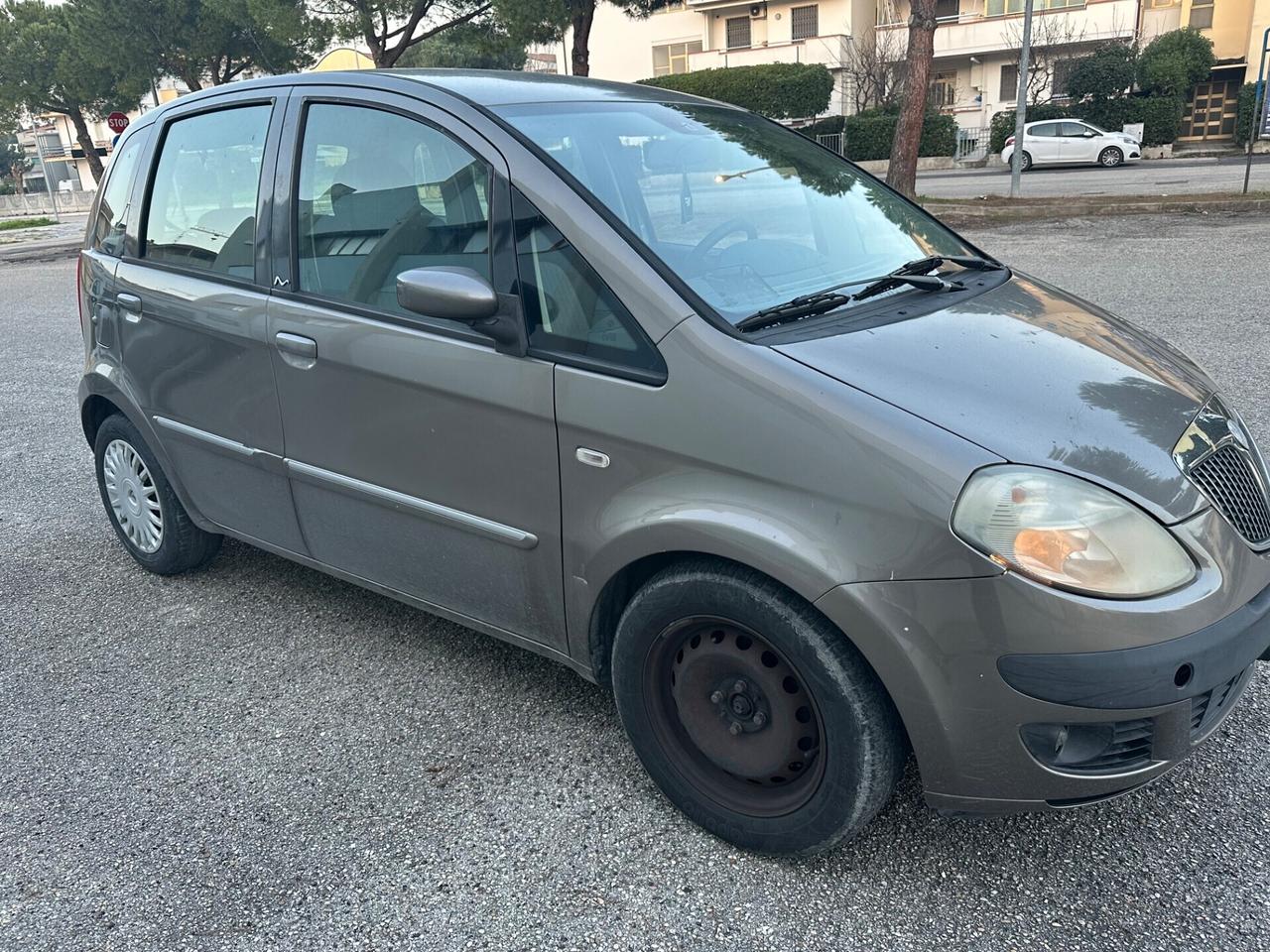 Lancia MUSA 1.3 Multijet 16V 90 CV neop. 2007