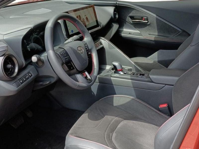 Toyota C-HR 2.0 PHEV E-CVT GR Sport