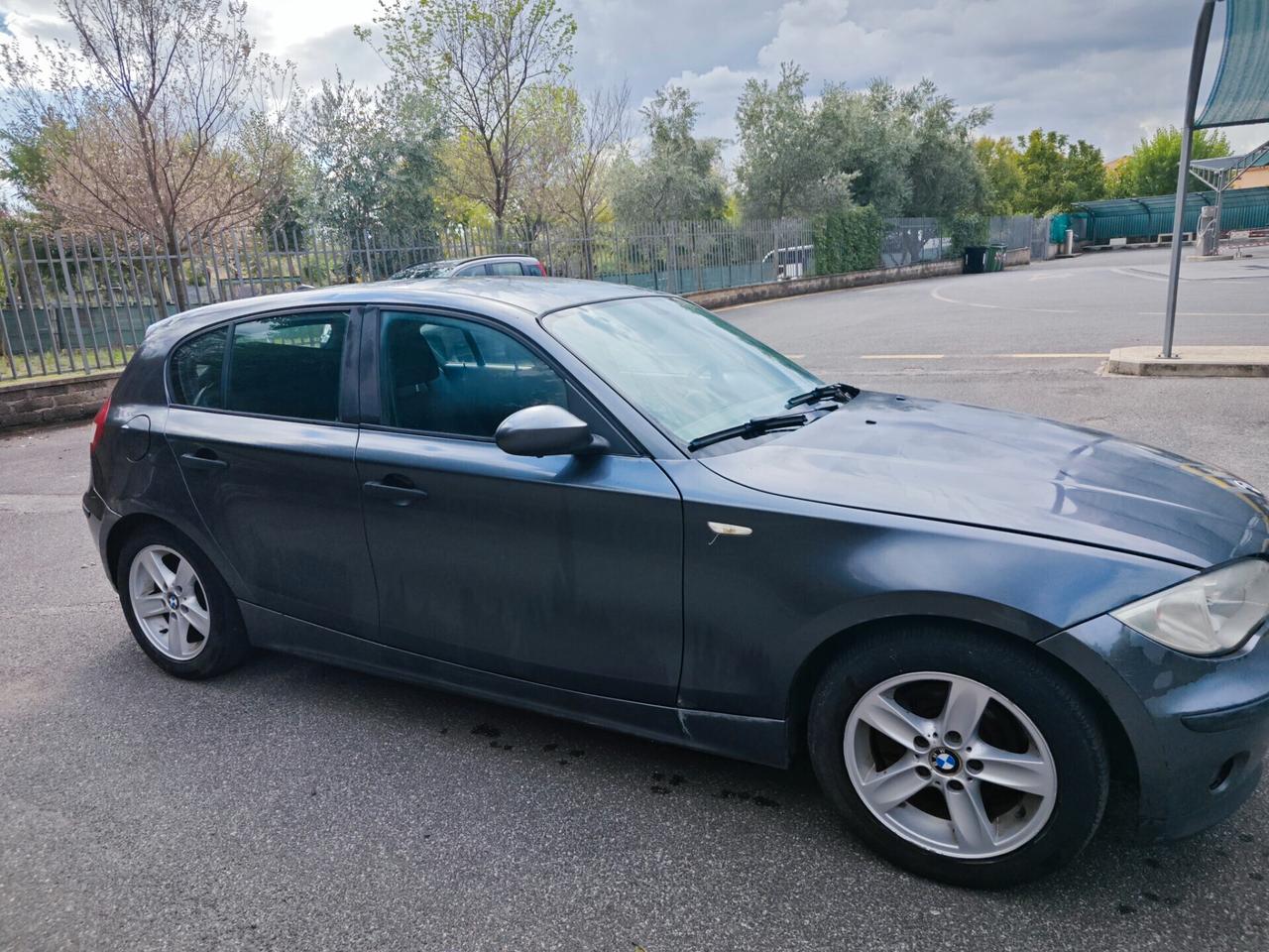 Bmw 118 118d cat 5 porte Eletta