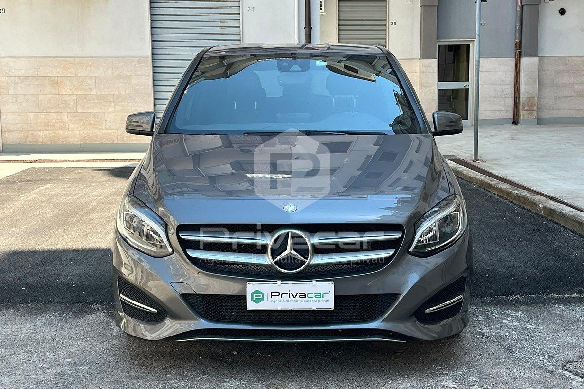 MERCEDES B 180 d Sport