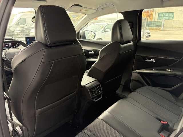 Peugeot 3008 1.5 BlueHDi 130 CV EAT8 Allure Pack