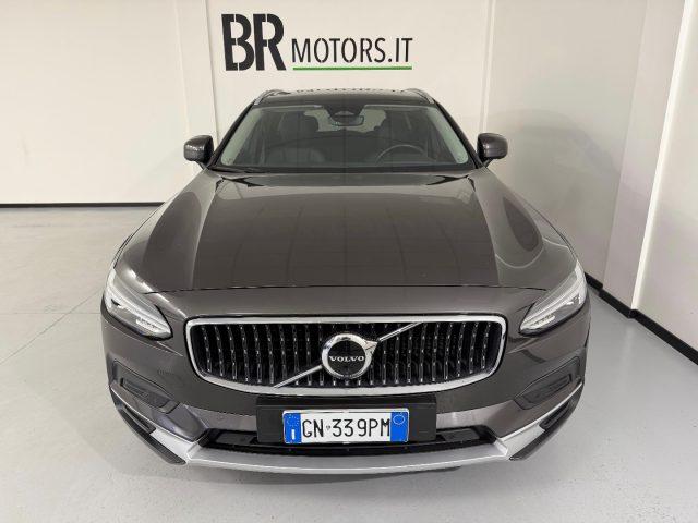 VOLVO V90 Cross Country B4 (d) AWD automatico " IVA ESPOSTA "