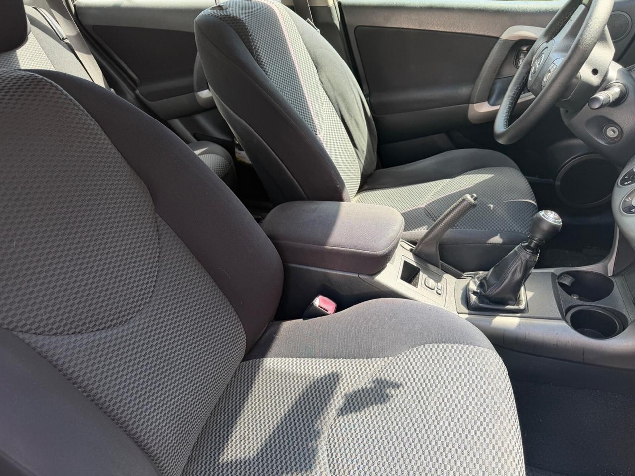 Toyota RAV 4 RAV4 2.2 D-4D 136 CV Luxury