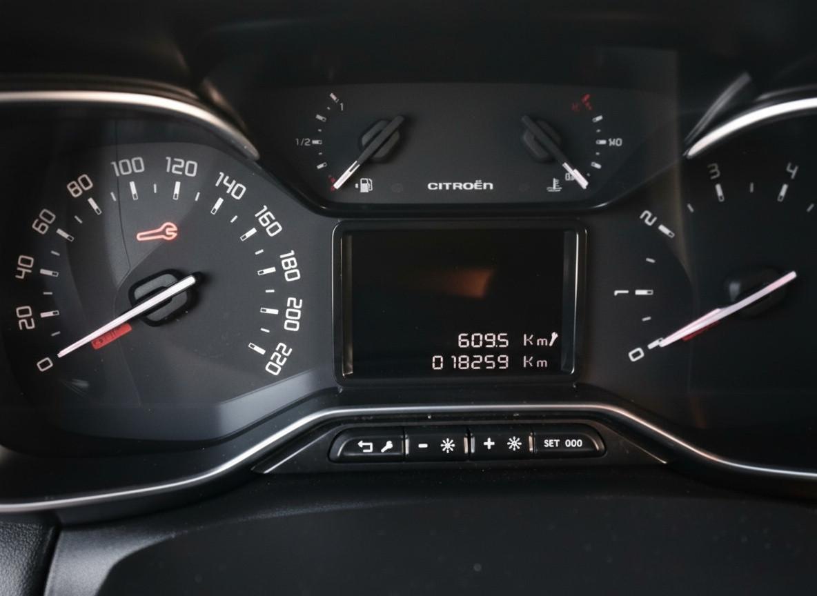 CITROEN C3 Aircross - C3 Aircross BlueHDi 110 S&S Shine