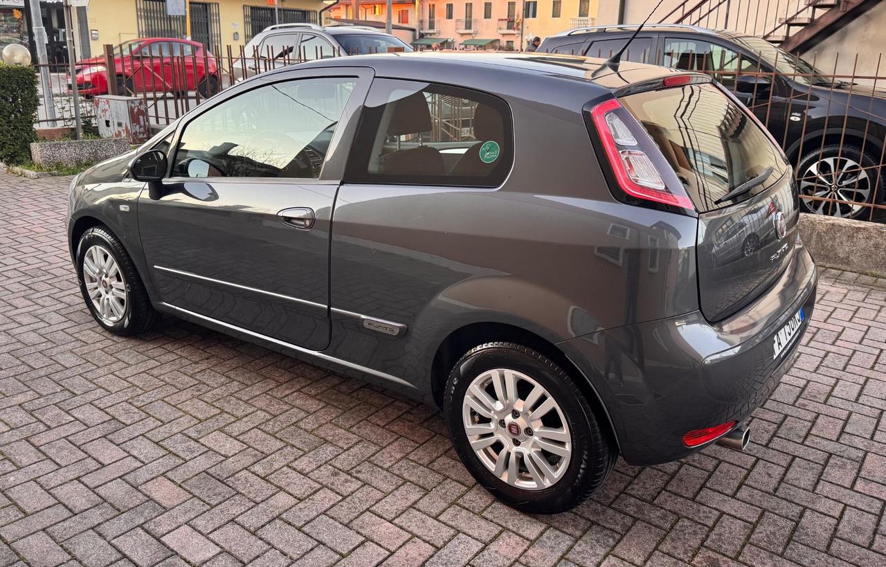Fiat Punto 1.3 MJT II 75 CV Ok Neopatentati