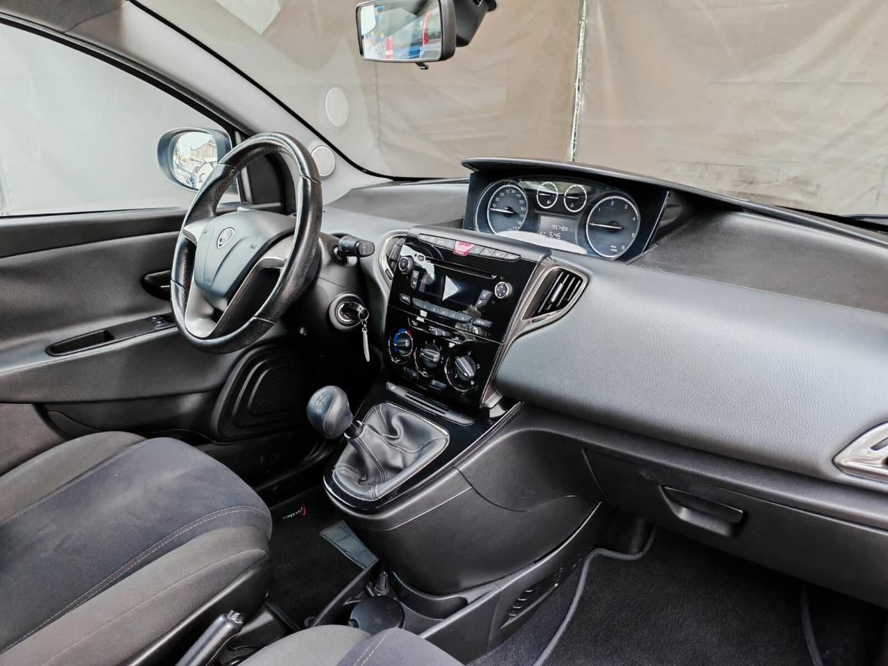 Lancia Ypsilon 1.3 MJT 16V 95 CV 5 porte S&S Platinum
