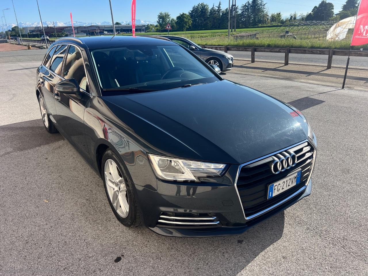 AUDI A4 Avant 2.0 TDI 150CV ultra S tronic FARI LED PELLE NAVI