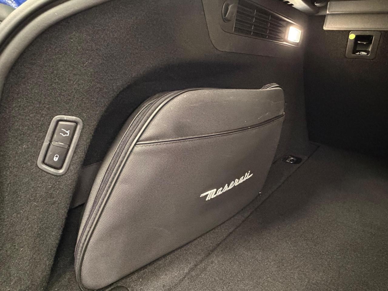 Maserati Levante V6 Diesel AWD Gransport