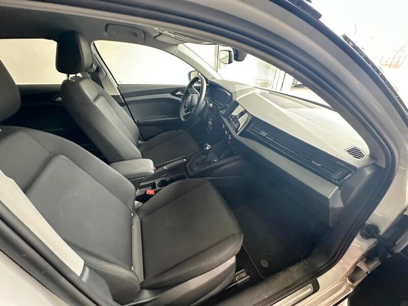 AUDI A1 2ª serie A1 citycarver 30 TFSI S troni...