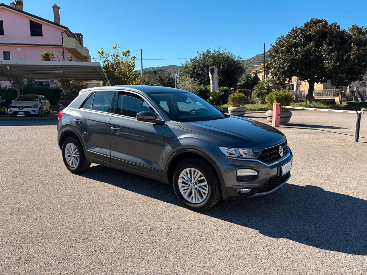 Volkswagen T-Roc 1.6 TDI SCR Business BlueMotion Technology