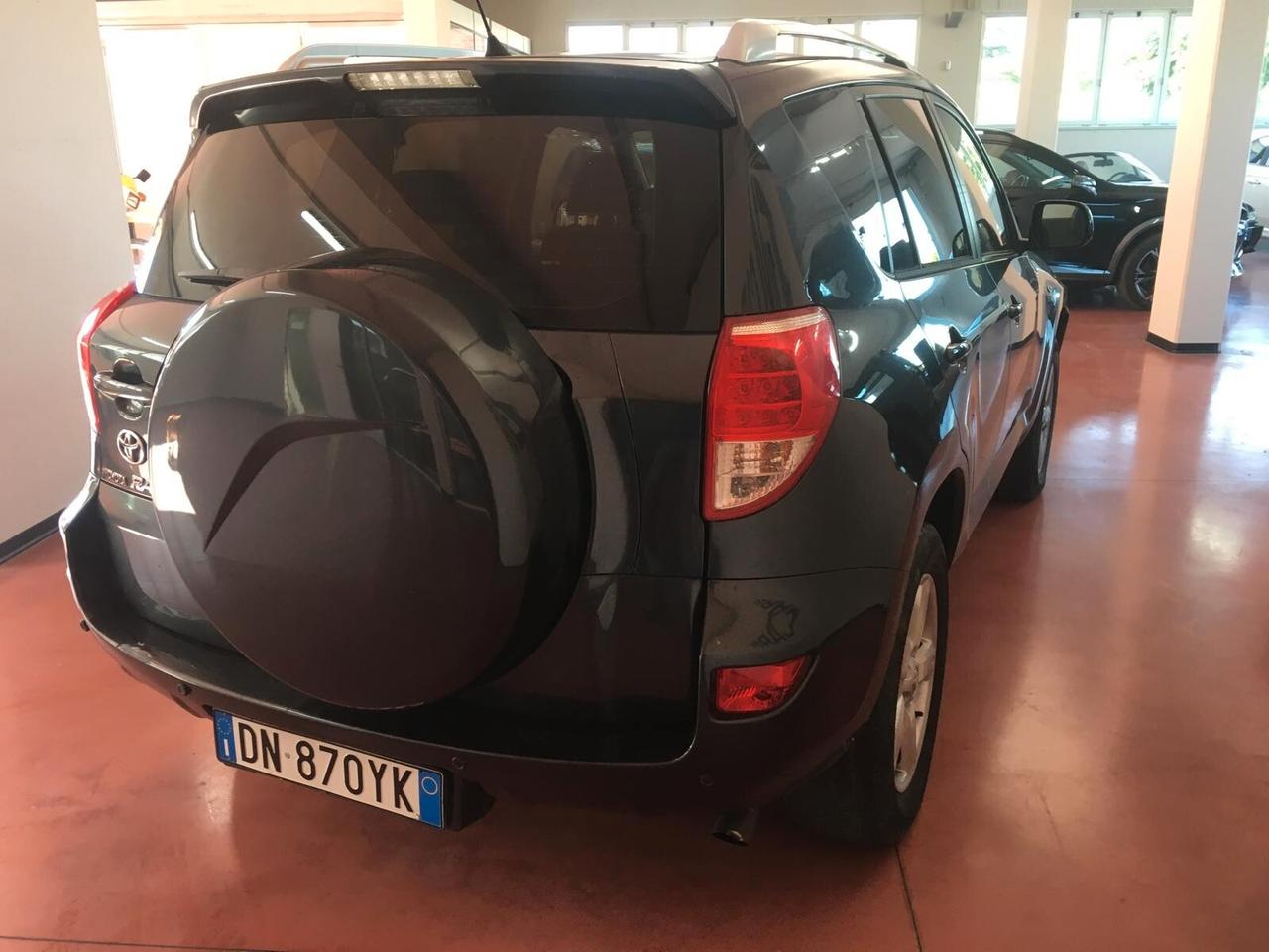 Toyota RAV 4 RAV4 2.2 D-4D 136 CV DPF