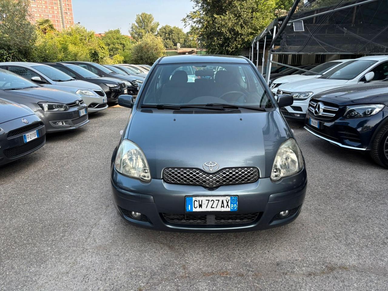 Toyota Yaris 1.0i 16V cat 3 porte Sol OK Neopatentati