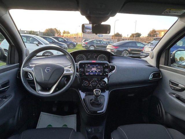 LANCIA Ypsilon 1.0 FireFly 5 porte S&S Hybrid Ecochic Gold