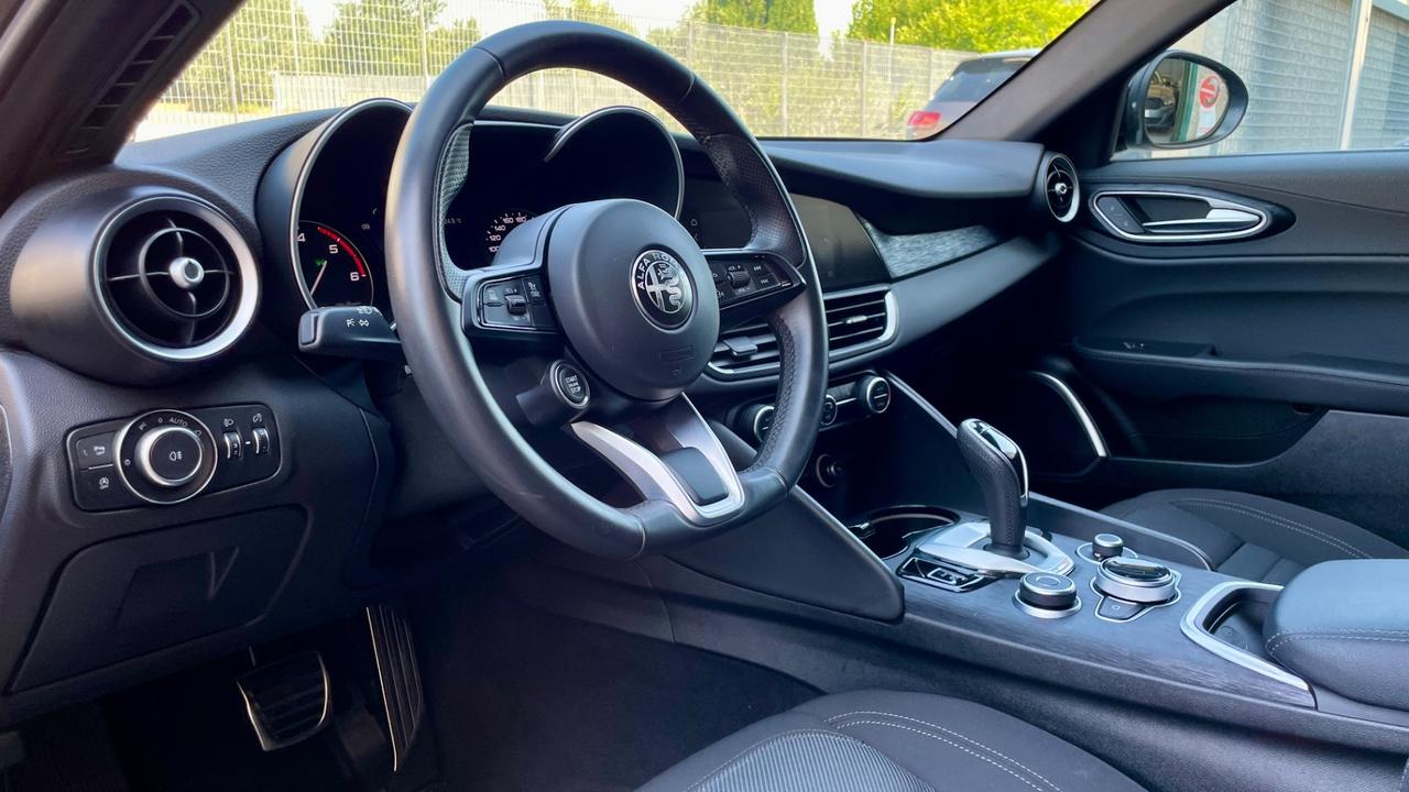 Alfa Romeo Giulia 2.2 Turbodiesel 160 CV AT8 Super