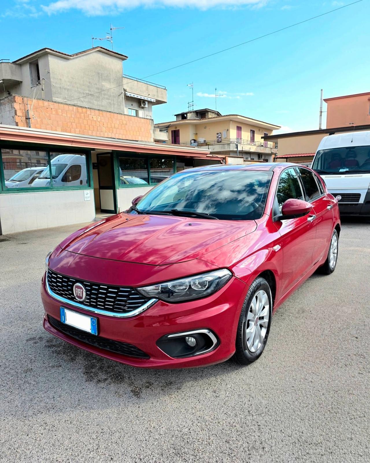Fiat Tipo 1.6 Mjt S&S 5 porte Lounge