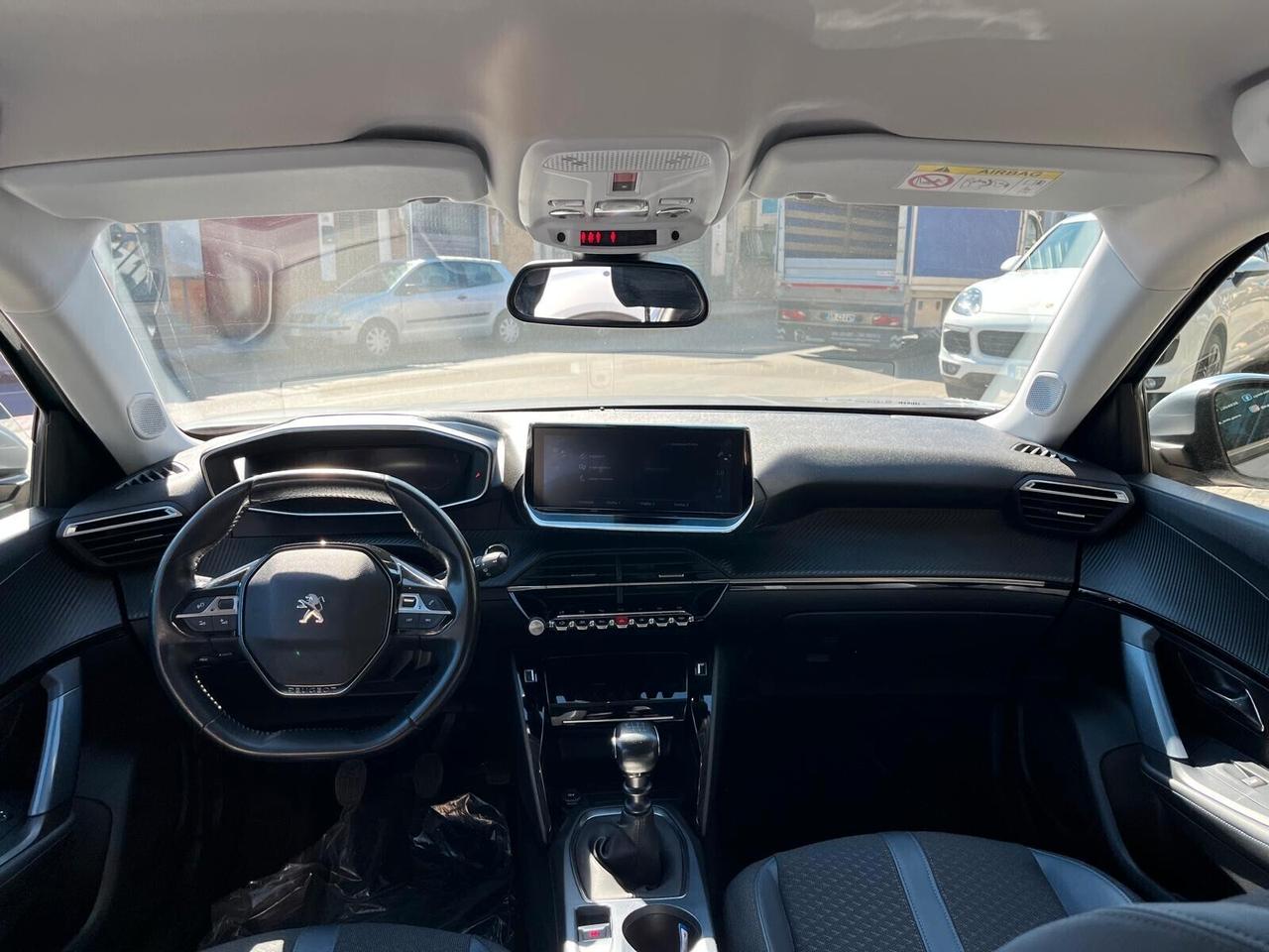 Peugeot 2008 BlueHDi 100 S&S Allure