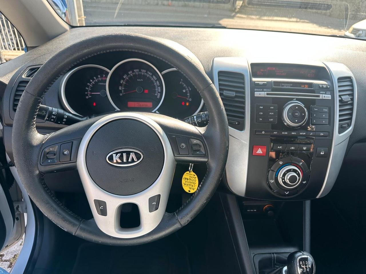 Kia Venga 1.4 CVVT EX ISG-08/2011