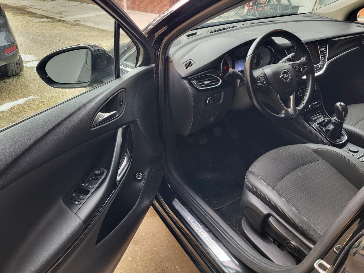 Opel Astra 1.6 CDTi 136CV Start&Stop Sports Tourer Innovation