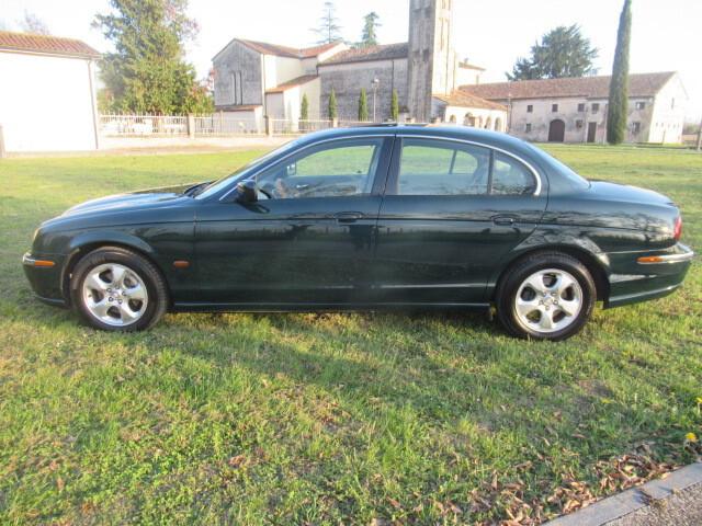 Jaguar S-Type 3.0 V6 Executive (ASI Bollo 140euro)