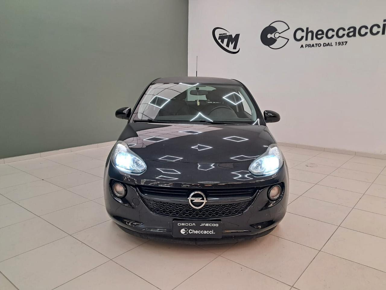 Adam 1.2 70 CV VR/46 Limited Edition