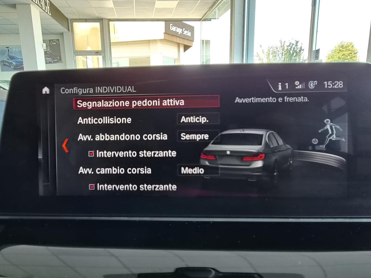 Bmw 530d xDrive Luxury 265cv STRAFUL !!