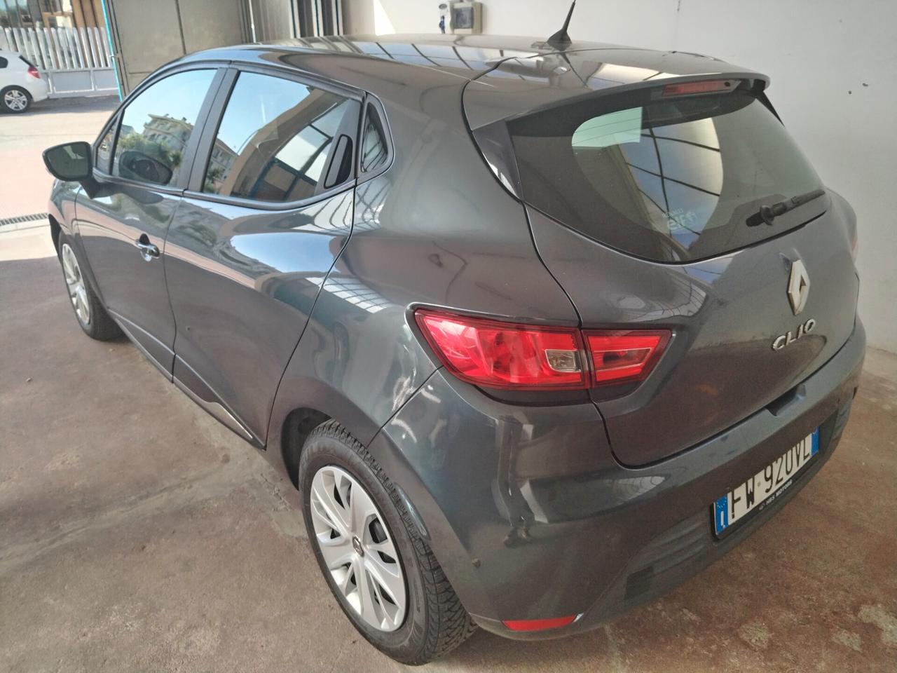 Renault Clio dCi 75 CV Business NEOPATENTATI
