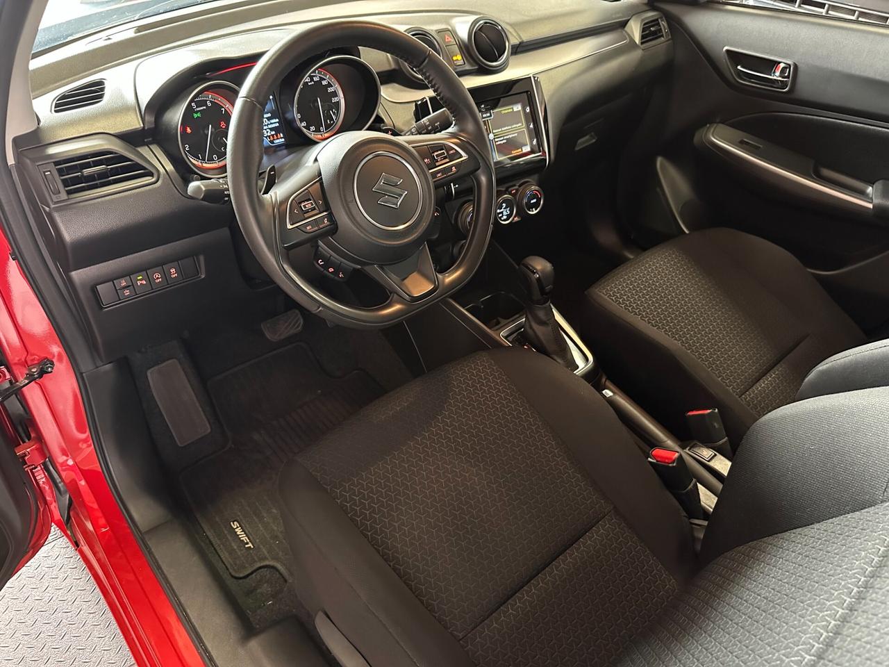 Suzuki Swift 1.2 Hybrid CVT Top Automatica