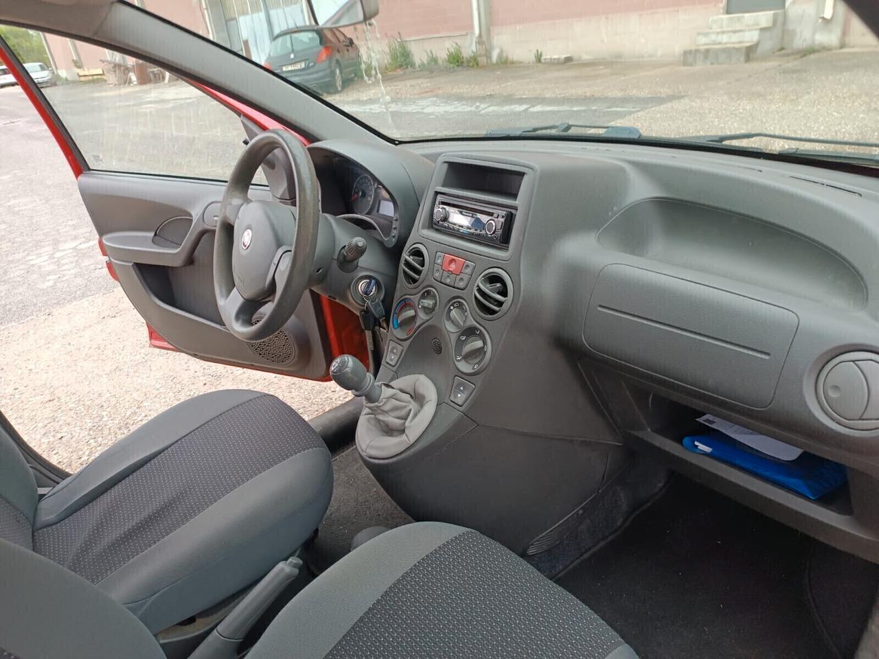 Fiat Panda 2011---1.3 Diesel Neopatentati