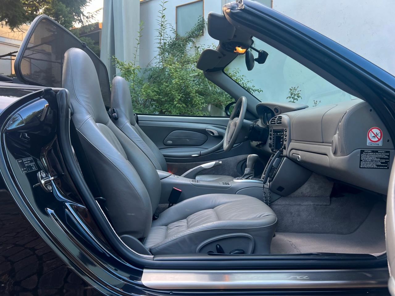 Porsche 911 Carrera cat Cabriolet