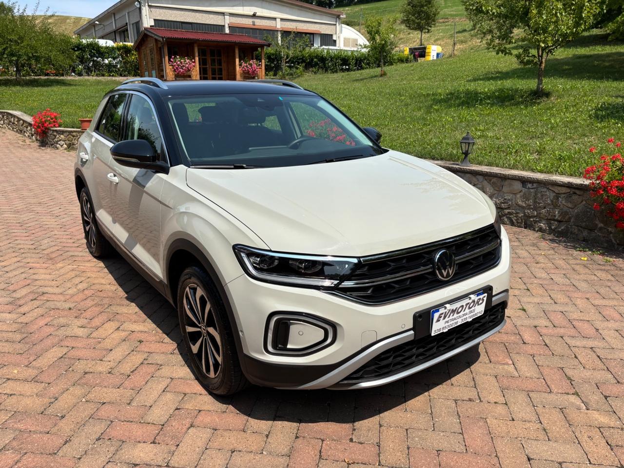 Volkswagen T-Roc 1.5 TSI 16000 Km - 03/2024