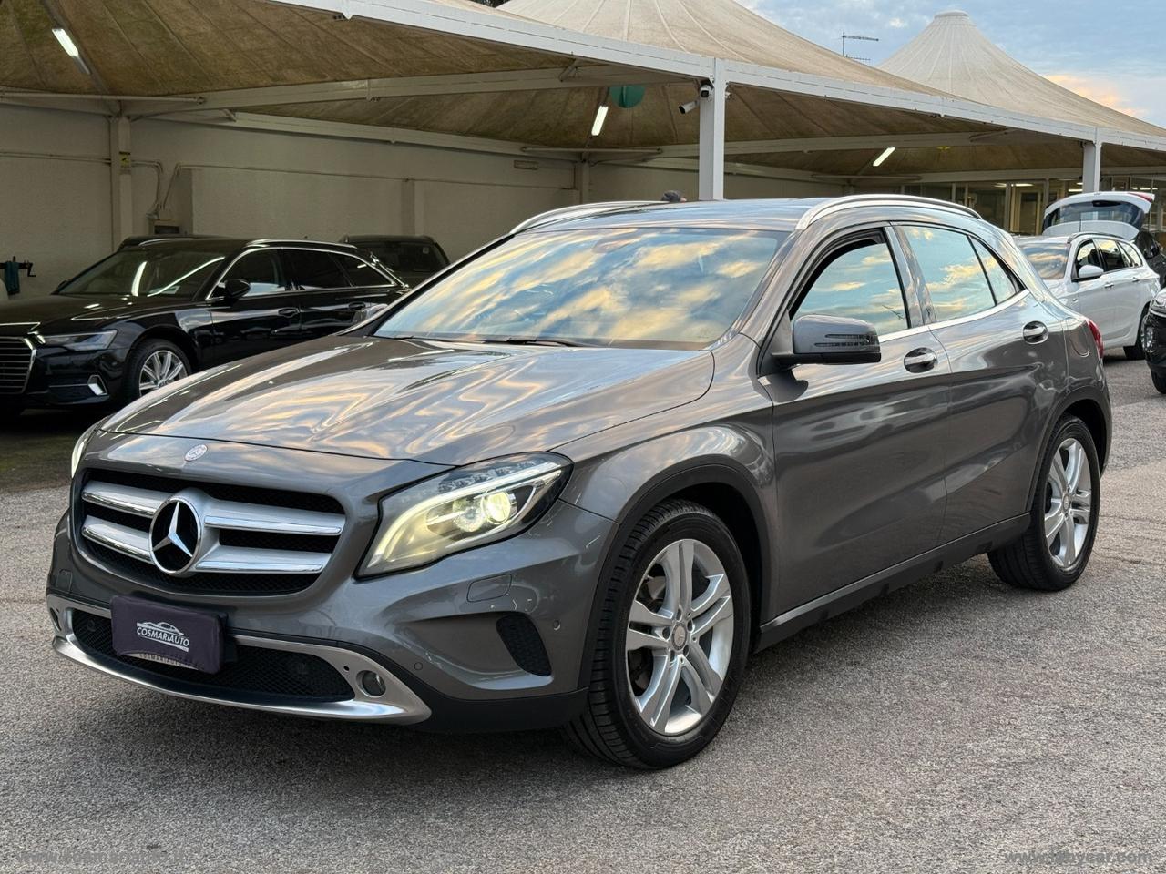 MERCEDES-BENZ GLA 200 CDI Sport