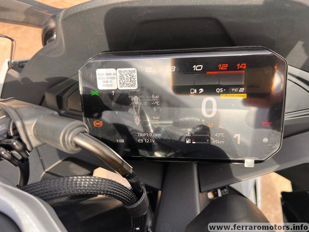 Cf Moto 675 sr-r piccolo mostriciattolo a 75 euro al mese senza anticipo