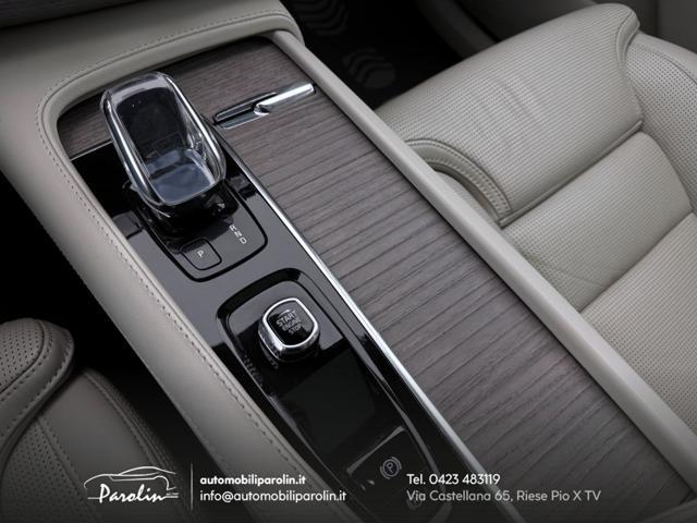 VOLVO XC90 B5 (d) AWD Geartronic 7 posti Inscription Tetto
