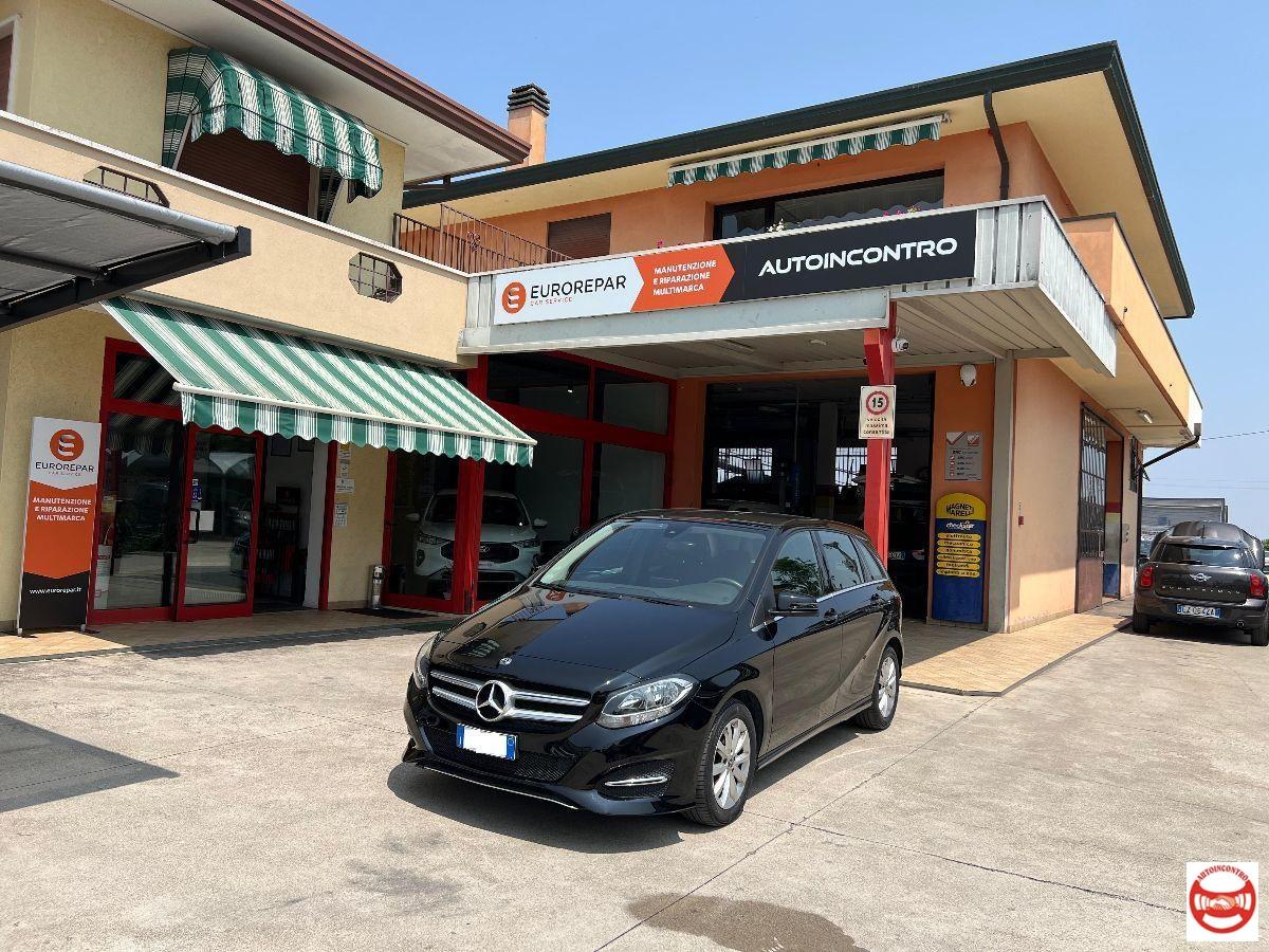 MERCEDES - Classe B B 180 Business