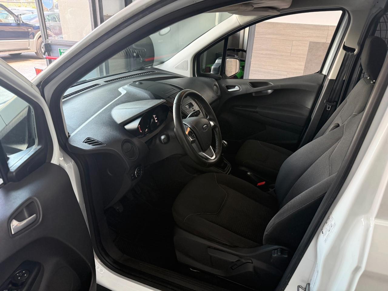 Ford Transit Courier 1.5 TDCi PREZZO FINITO