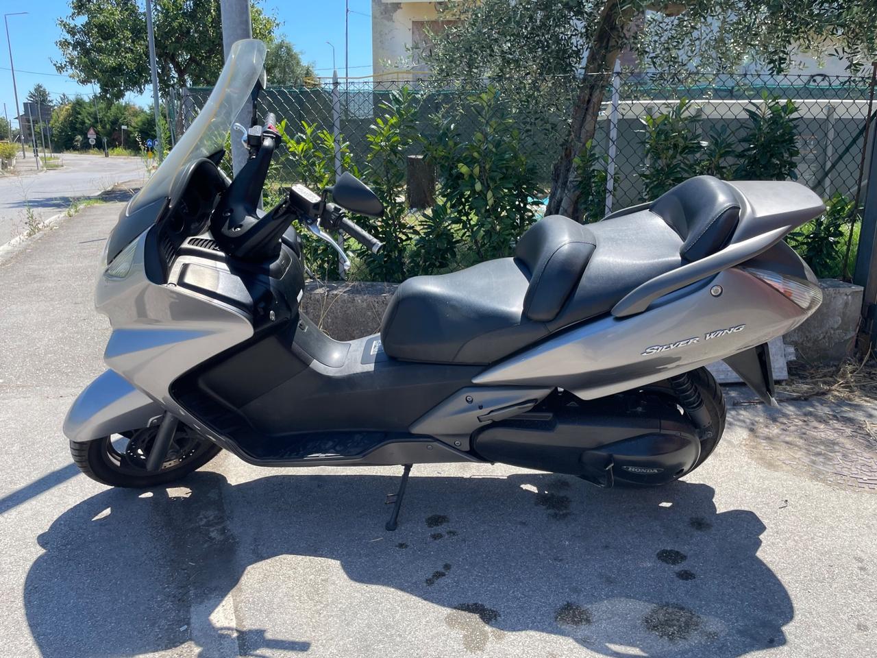 Honda Silver Wing 400