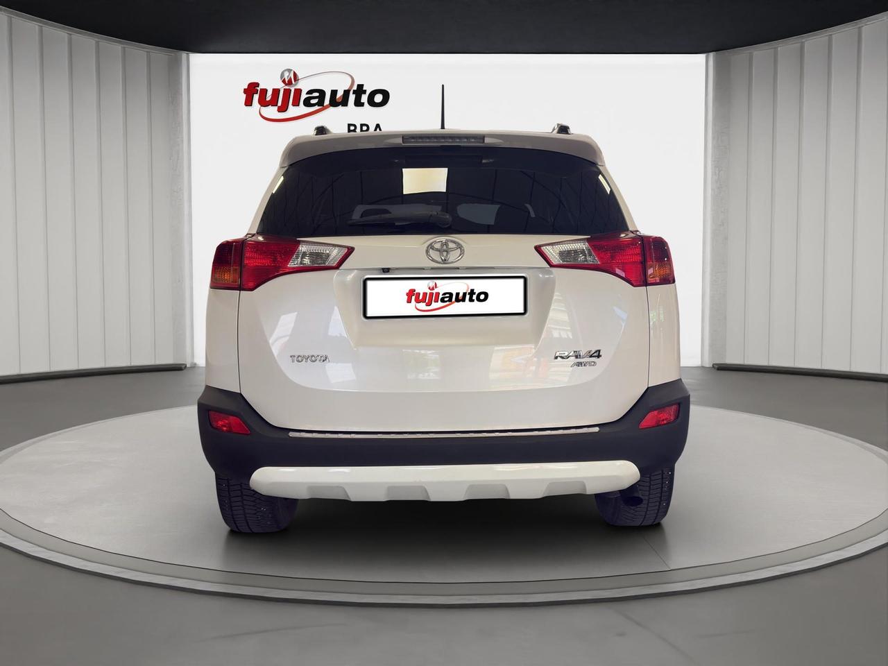 Toyota Rav4 2.0 d-4d Style White Edition 4wd