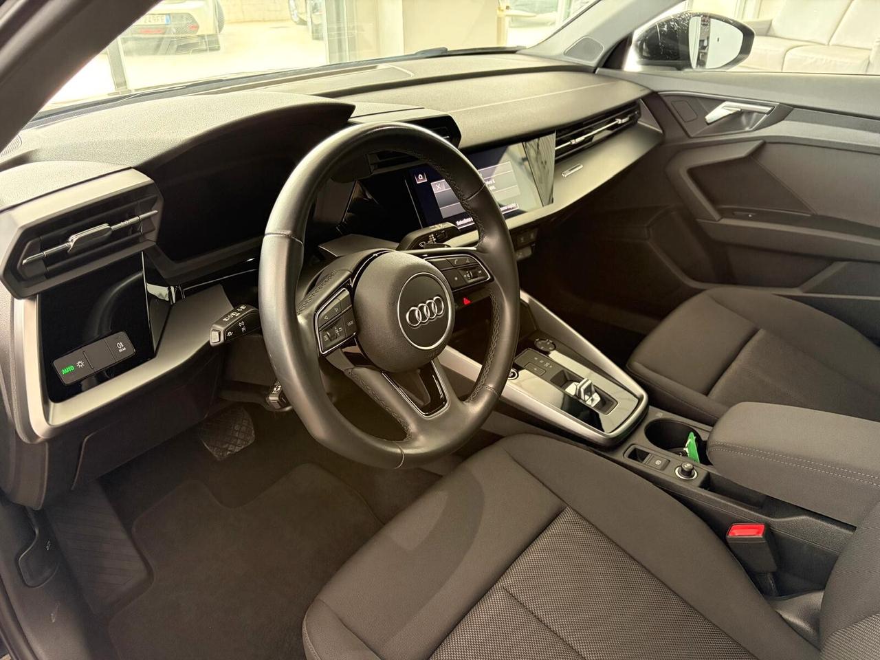 Audi A3 SPB 30 TDI Business