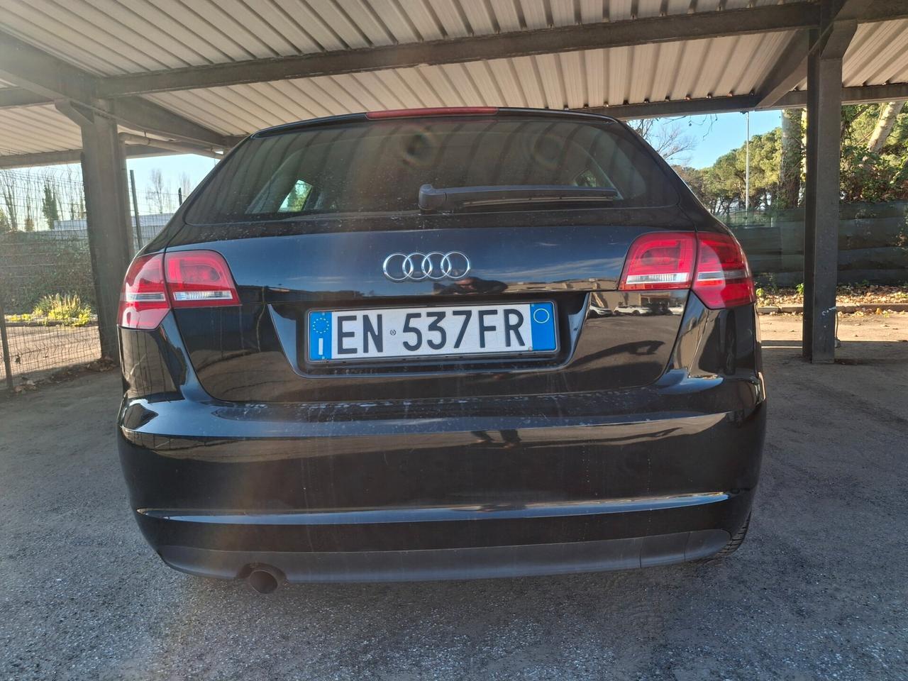 Audi A3 SPB 1.6 TDI 105 CV CR-* CERCHI 17" *